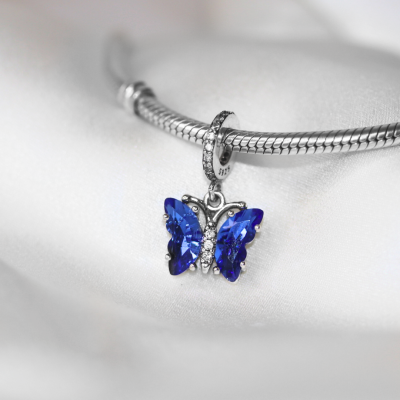 Srebrny Charms Zawieszka Niebieski Błyszczący Motyl