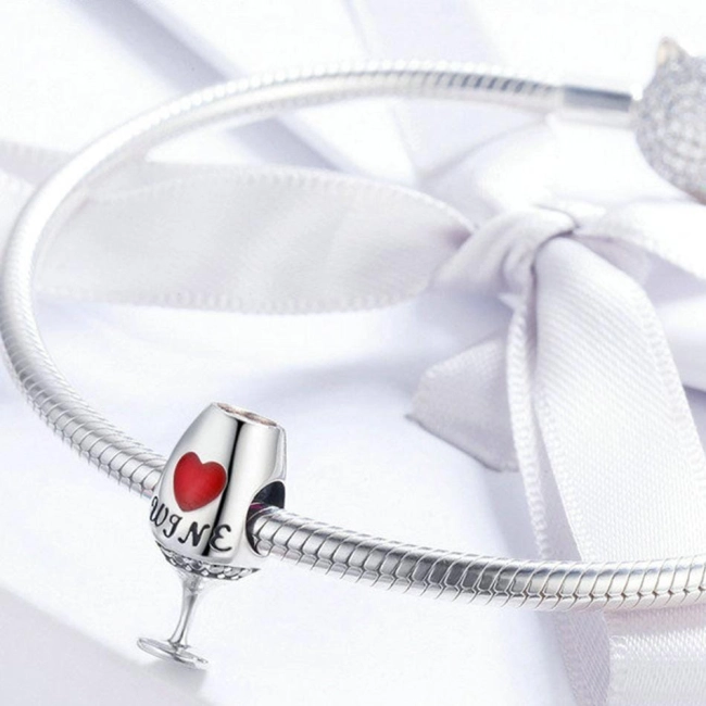 Charms do Pandora Wino