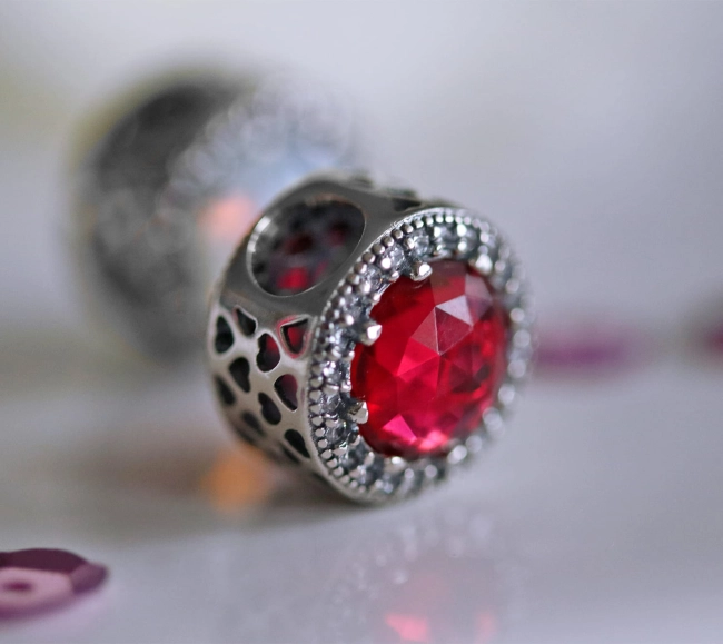 Charms do Pandora Promienne Serce Czerwień