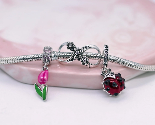 Srebrny Charms Zawieszka Różowy Tulipan