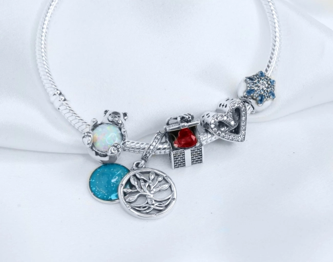 Srebrny Charms Niedźwiedź Polarny