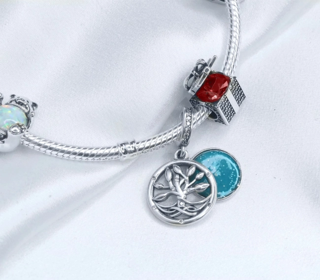 Srebrny Charms Prezent od Serca