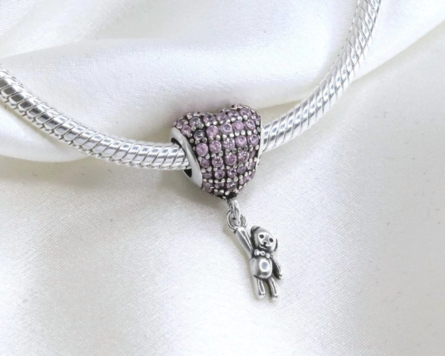 Srebrny Charms Zawieszka Miś z Różowym Sercem