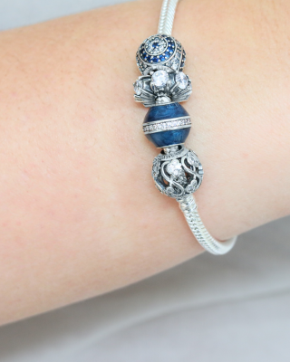 Srebrny Charms Separator Eleganckie Białe Cyrkonie