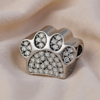 Srebrny Charms Łapka Zwierzak Pupil