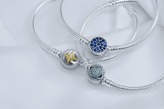 Bransoletka typu Pandora z Niebieskimi Cyrkoniami- 19 cm